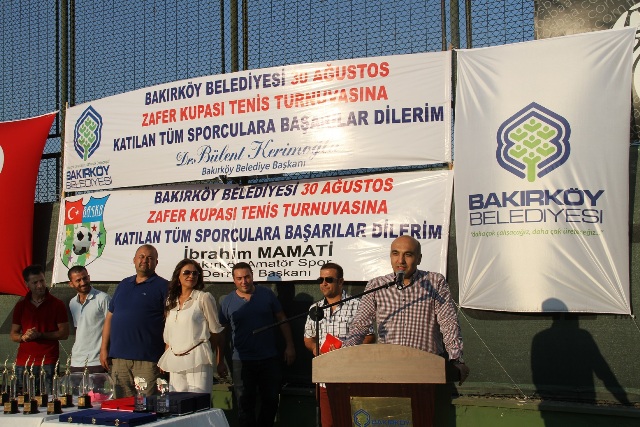 ZAFER KUPASI TENİS TURNUVASI SONUÇLANDI